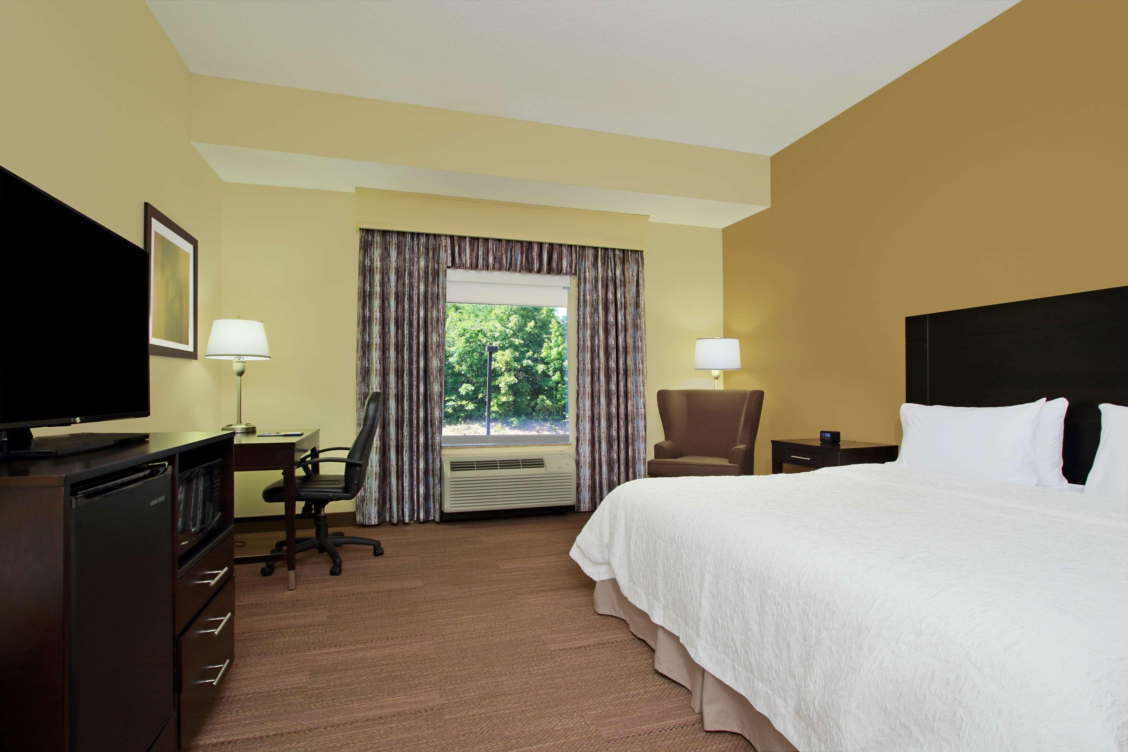 Hampton Inn Winfield Tucker Екстериор снимка
