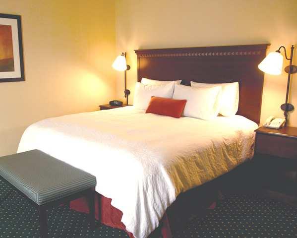 Hampton Inn Winfield Tucker Екстериор снимка