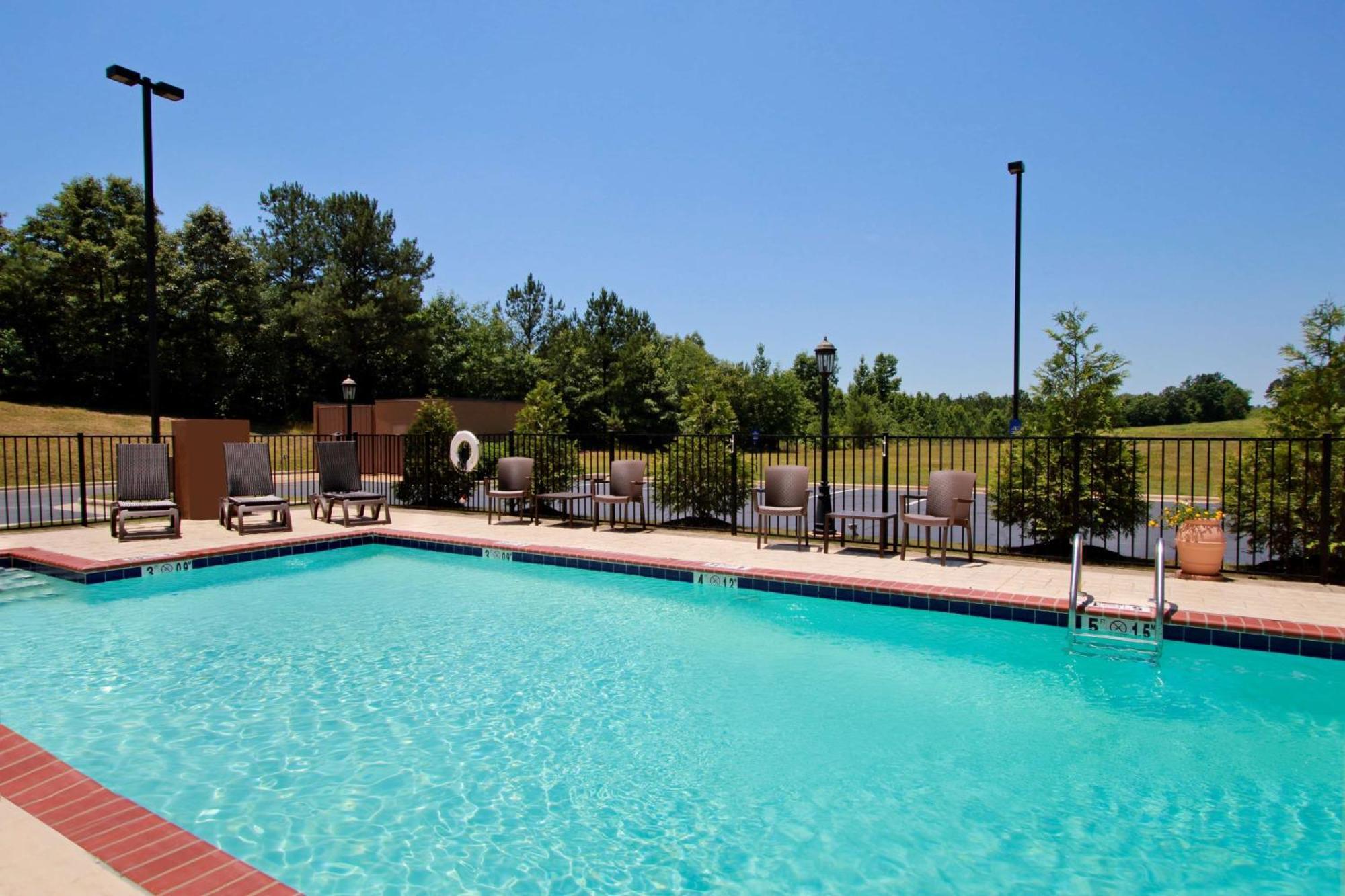 Hampton Inn Winfield Tucker Екстериор снимка