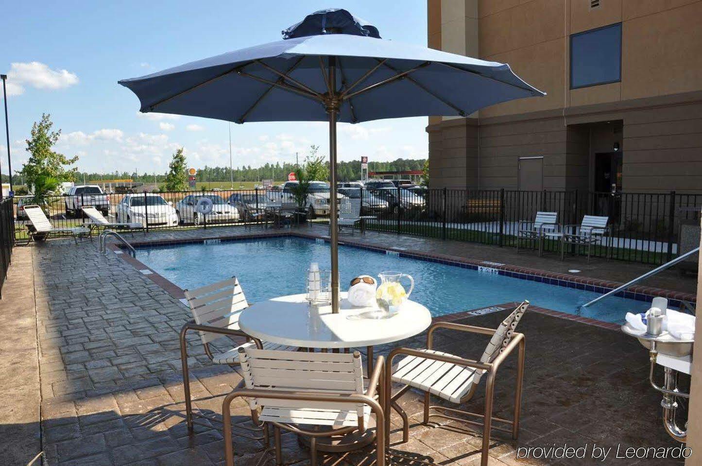 Hampton Inn Winfield Tucker Екстериор снимка